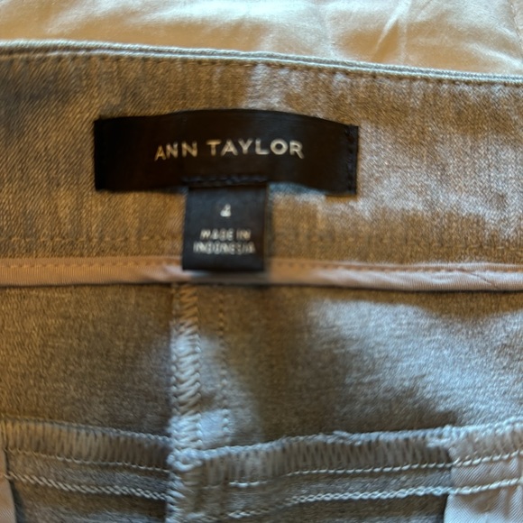 Ann Taylor Medium Grey Pants size 4. Cotton/Rayon/Spandex blend. - Picture 3 of 12